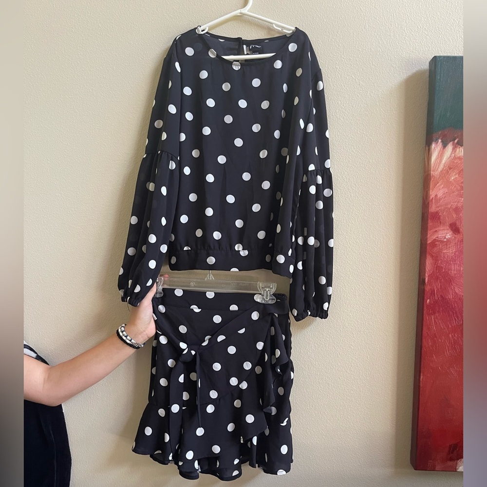 Girls Art Class two piece skort and blouse set- NWOT